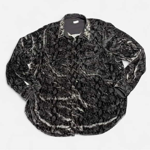 Pilcro Anthropologie Snakeskin Print Button Down Shirt 1X Plus - Picture 6 of 6